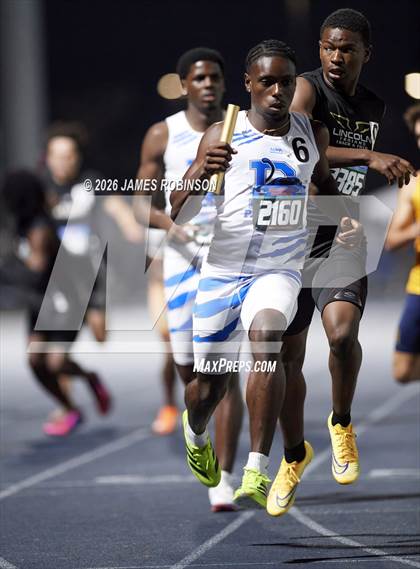 Thumbnail 3 in FHSAA Class 3A Final (4x400m) photogallery.