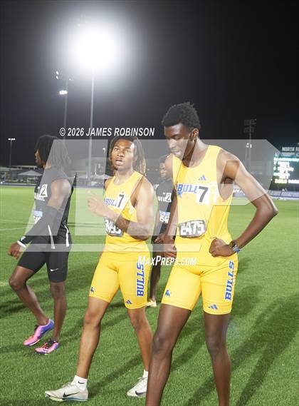 Thumbnail 3 in FHSAA Class 3A Final (4x400m) photogallery.