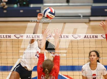 Thumbnail 2 in John Paul II vs. Centennial (Texas Open) photogallery.