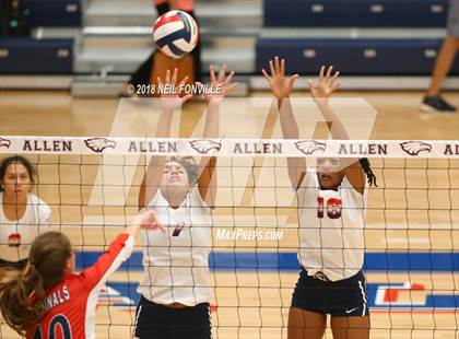 Thumbnail 1 in John Paul II vs. Centennial (Texas Open) photogallery.