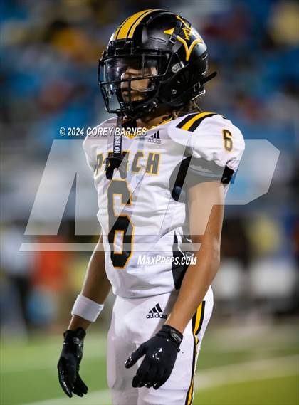 Thumbnail 2 in Northeast vs. Peach County photogallery.