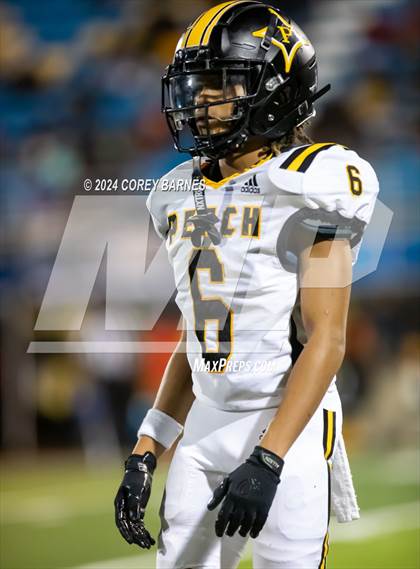 Thumbnail 3 in Northeast vs. Peach County photogallery.