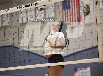 Thumbnail 3 in Oak Ridge @ Vista del Lago photogallery.