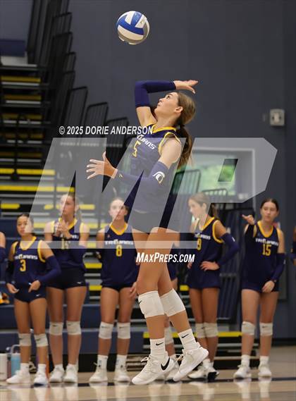 Thumbnail 1 in Oak Ridge @ Vista del Lago photogallery.