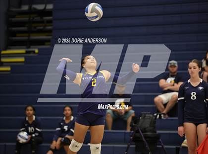 Thumbnail 2 in Oak Ridge @ Vista del Lago photogallery.