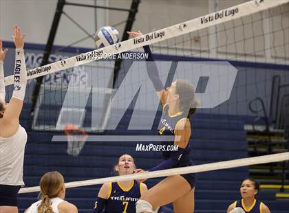Thumbnail 2 in Oak Ridge @ Vista del Lago photogallery.