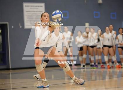Thumbnail 1 in Oak Ridge @ Vista del Lago photogallery.
