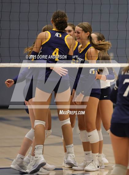 Thumbnail 1 in Oak Ridge @ Vista del Lago photogallery.