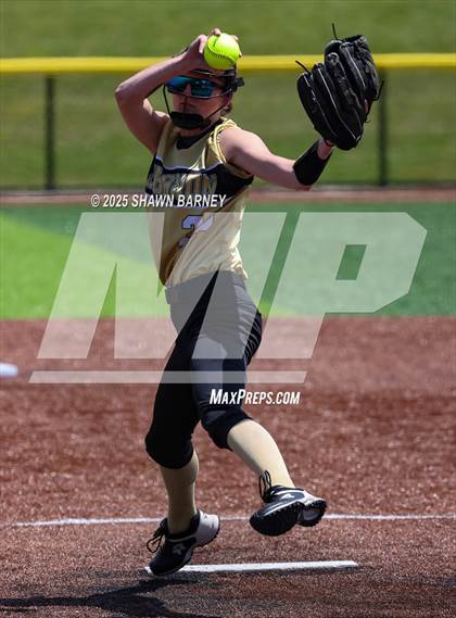 Thumbnail 2 in Lebanon vs. Guerin Catholic IHSAA Class 3A Softball S25 Sectional First Round photogallery.