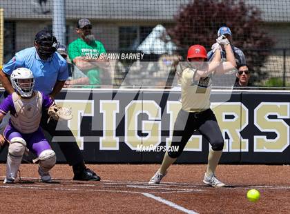 Thumbnail 1 in Lebanon vs. Guerin Catholic IHSAA Class 3A Softball S25 Sectional First Round photogallery.
