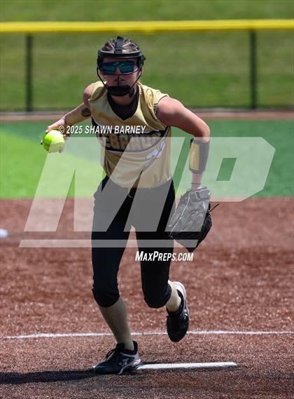 Thumbnail 3 in Lebanon vs. Guerin Catholic IHSAA Class 3A Softball S25 Sectional First Round photogallery.