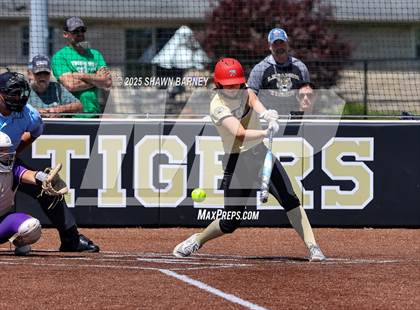 Thumbnail 2 in Lebanon vs. Guerin Catholic IHSAA Class 3A Softball S25 Sectional First Round photogallery.