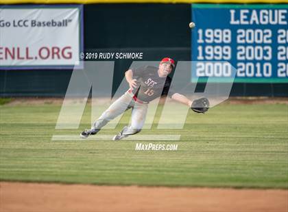 Thumbnail 3 in Santa Fe Christian @ La Costa Canyon (North County Conference Tournament) photogallery.