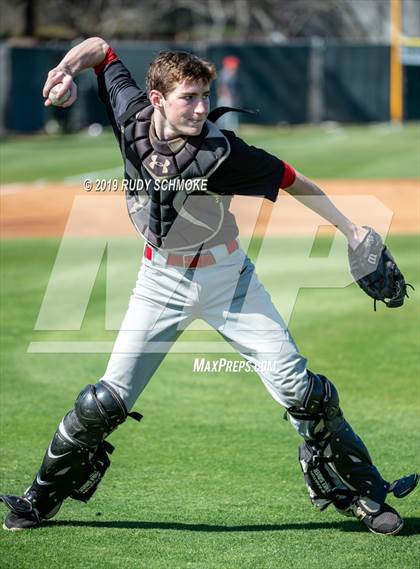 Thumbnail 1 in Santa Fe Christian @ La Costa Canyon (North County Conference Tournament) photogallery.