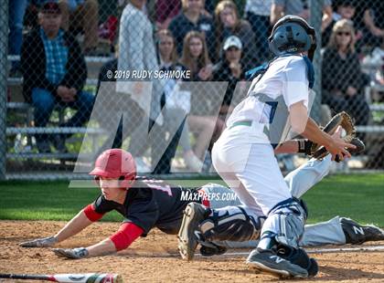 Thumbnail 1 in Santa Fe Christian @ La Costa Canyon (North County Conference Tournament) photogallery.