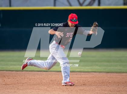 Thumbnail 1 in Santa Fe Christian @ La Costa Canyon (North County Conference Tournament) photogallery.
