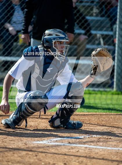 Thumbnail 3 in Santa Fe Christian @ La Costa Canyon (North County Conference Tournament) photogallery.