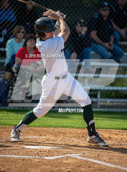 Thumbnail 1 in Santa Fe Christian @ La Costa Canyon (North County Conference Tournament) photogallery.