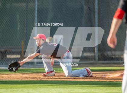 Thumbnail 2 in Santa Fe Christian @ La Costa Canyon (North County Conference Tournament) photogallery.