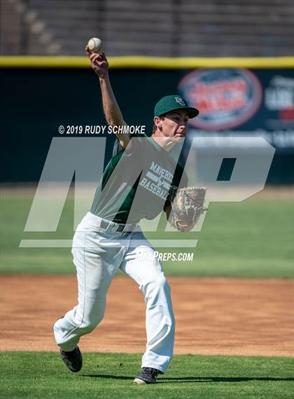 Thumbnail 1 in Santa Fe Christian @ La Costa Canyon (North County Conference Tournament) photogallery.