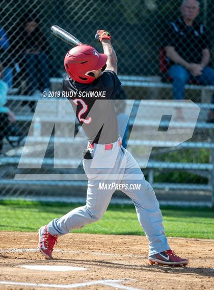 Thumbnail 2 in Santa Fe Christian @ La Costa Canyon (North County Conference Tournament) photogallery.