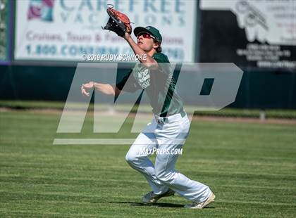 Thumbnail 1 in Santa Fe Christian @ La Costa Canyon (North County Conference Tournament) photogallery.
