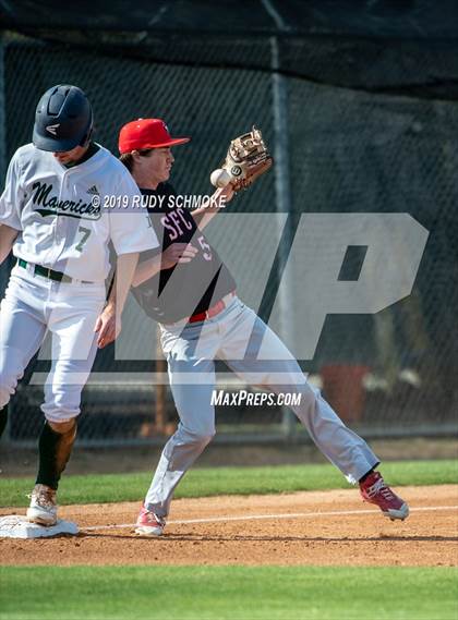 Thumbnail 3 in Santa Fe Christian @ La Costa Canyon (North County Conference Tournament) photogallery.