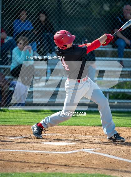 Thumbnail 1 in Santa Fe Christian @ La Costa Canyon (North County Conference Tournament) photogallery.