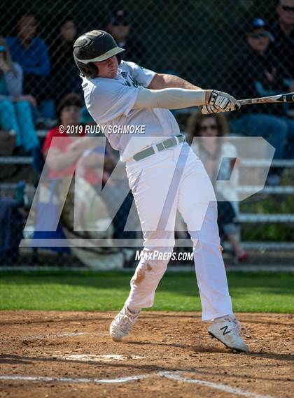 Thumbnail 1 in Santa Fe Christian @ La Costa Canyon (North County Conference Tournament) photogallery.