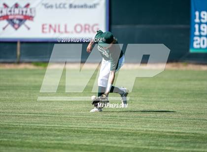Thumbnail 2 in Santa Fe Christian @ La Costa Canyon (North County Conference Tournament) photogallery.