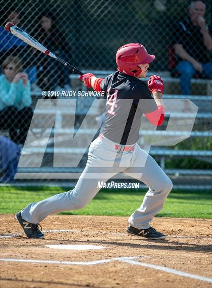 Thumbnail 2 in Santa Fe Christian @ La Costa Canyon (North County Conference Tournament) photogallery.