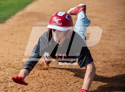 Thumbnail 1 in Santa Fe Christian @ La Costa Canyon (North County Conference Tournament) photogallery.