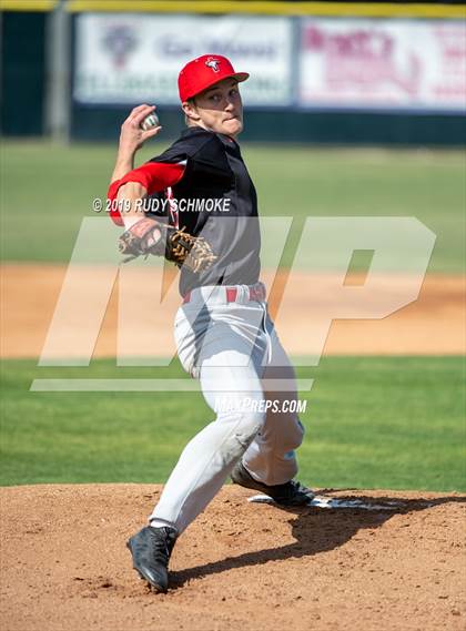 Thumbnail 2 in Santa Fe Christian @ La Costa Canyon (North County Conference Tournament) photogallery.