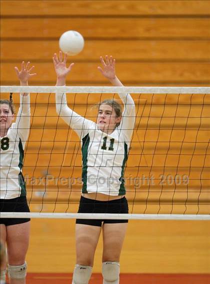 Thumbnail 3 in Mountain Vista vs. Arapahoe (Eaglecrest Invitational) photogallery.