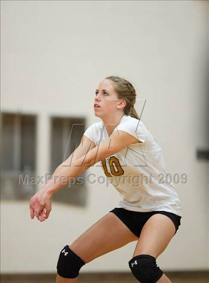 Thumbnail 3 in Mountain Vista vs. Arapahoe (Eaglecrest Invitational) photogallery.