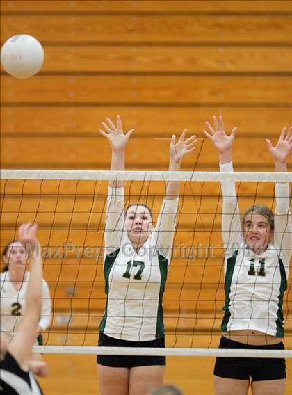 Thumbnail 3 in Mountain Vista vs. Arapahoe (Eaglecrest Invitational) photogallery.