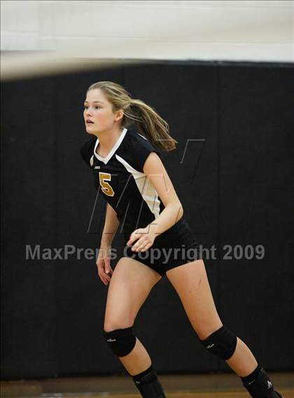 Thumbnail 3 in Mountain Vista vs. Arapahoe (Eaglecrest Invitational) photogallery.