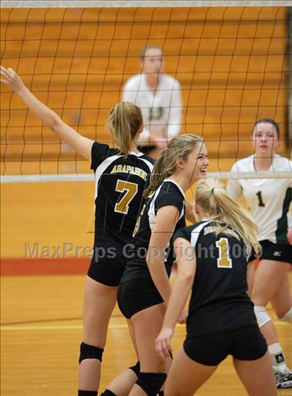 Thumbnail 1 in Mountain Vista vs. Arapahoe (Eaglecrest Invitational) photogallery.