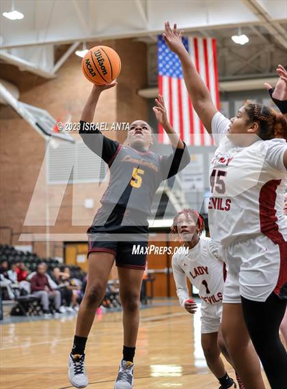 Thumbnail 1 in Lumberton vs. Red Springs (2023 Robeson County Shootout) photogallery.