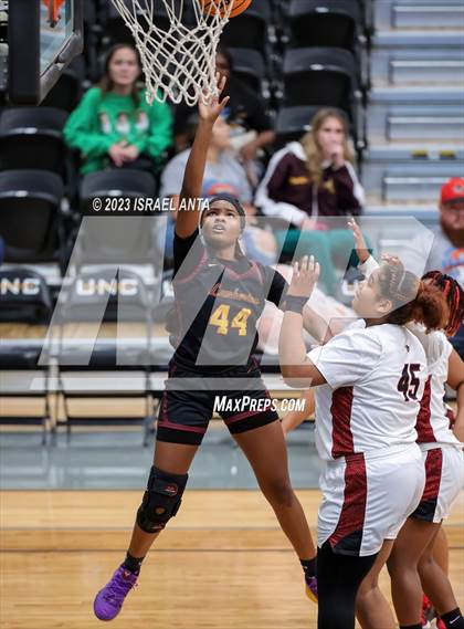 Thumbnail 2 in Lumberton vs. Red Springs (2023 Robeson County Shootout) photogallery.