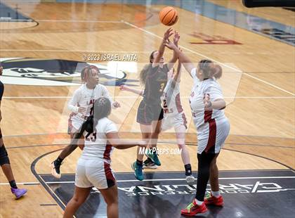 Thumbnail 2 in Lumberton vs. Red Springs (2023 Robeson County Shootout) photogallery.