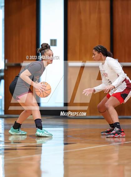 Thumbnail 2 in Lumberton vs. Red Springs (2023 Robeson County Shootout) photogallery.