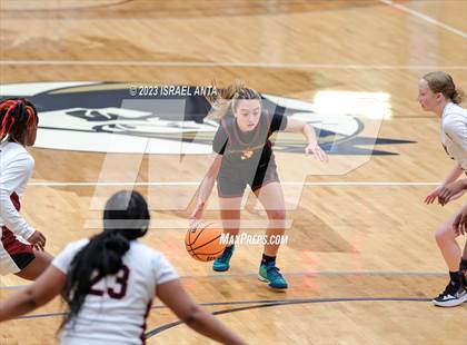 Thumbnail 3 in Lumberton vs. Red Springs (2023 Robeson County Shootout) photogallery.