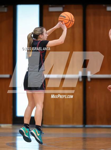 Thumbnail 2 in Lumberton vs. Red Springs (2023 Robeson County Shootout) photogallery.
