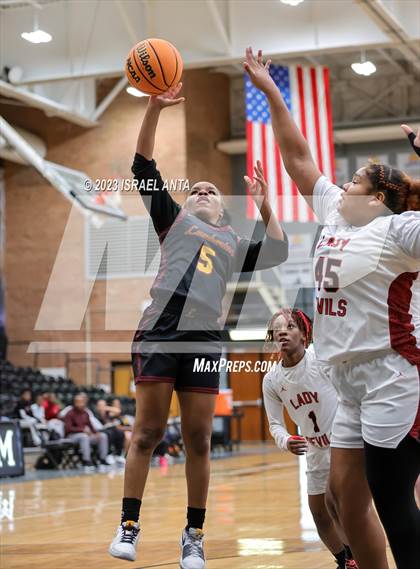 Thumbnail 2 in Lumberton vs. Red Springs (2023 Robeson County Shootout) photogallery.