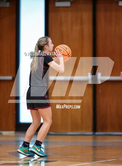 Thumbnail 1 in Lumberton vs. Red Springs (2023 Robeson County Shootout) photogallery.