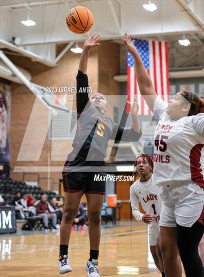 Thumbnail 3 in Lumberton vs. Red Springs (2023 Robeson County Shootout) photogallery.