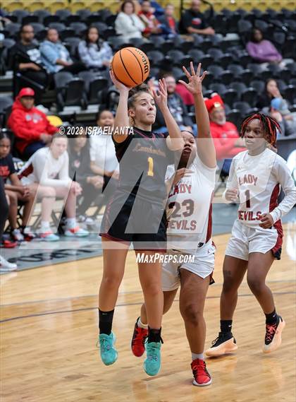 Thumbnail 3 in Lumberton vs. Red Springs (2023 Robeson County Shootout) photogallery.