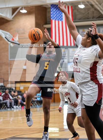 Thumbnail 2 in Lumberton vs. Red Springs (2023 Robeson County Shootout) photogallery.