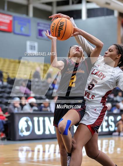 Thumbnail 2 in Lumberton vs. Red Springs (2023 Robeson County Shootout) photogallery.